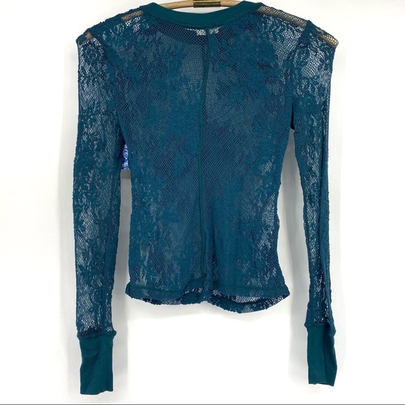 Free People Emerald Empire Jewel Lace Knit Stretchy Long Sleeve Crew Top - Picture 4 of 8